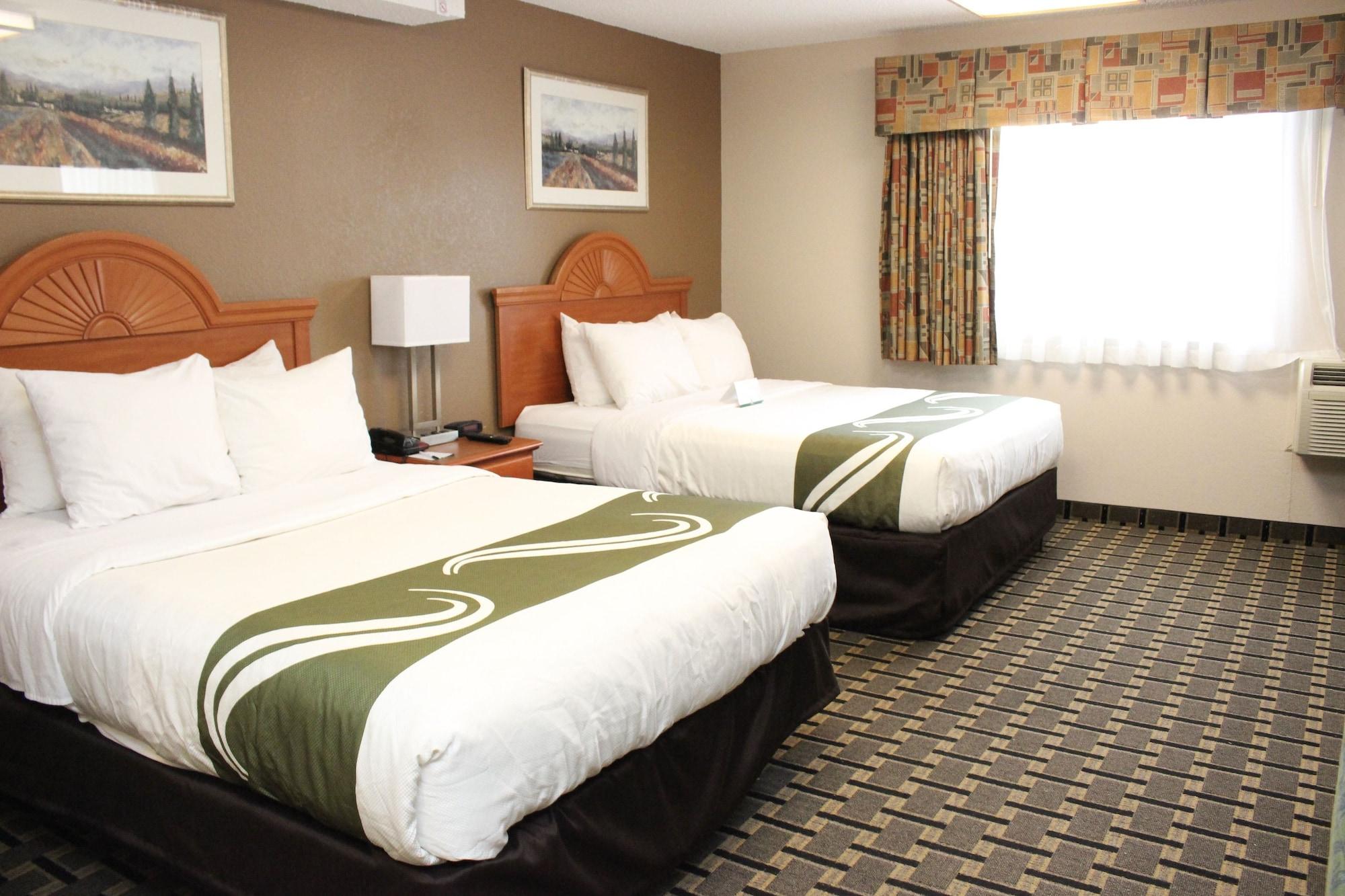 Quality Inn & Suites Detroit Metro Airport Romulus Luaran gambar